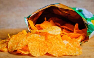 Image: Open bag of chips